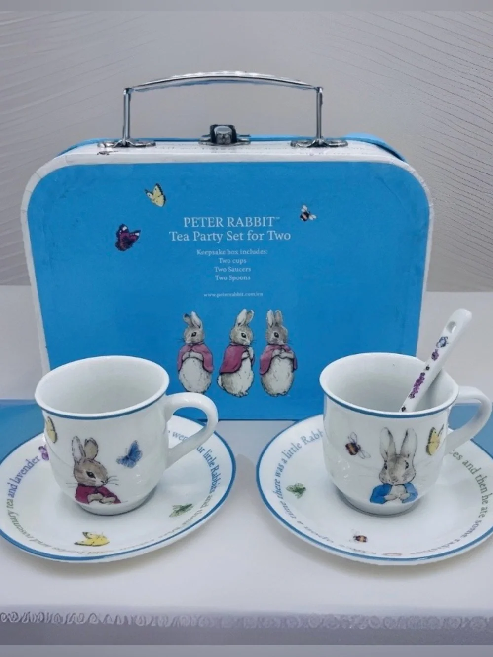 Beatrix Potter Peter Rabbit Tea Set For 2 - Picture 2 of 16